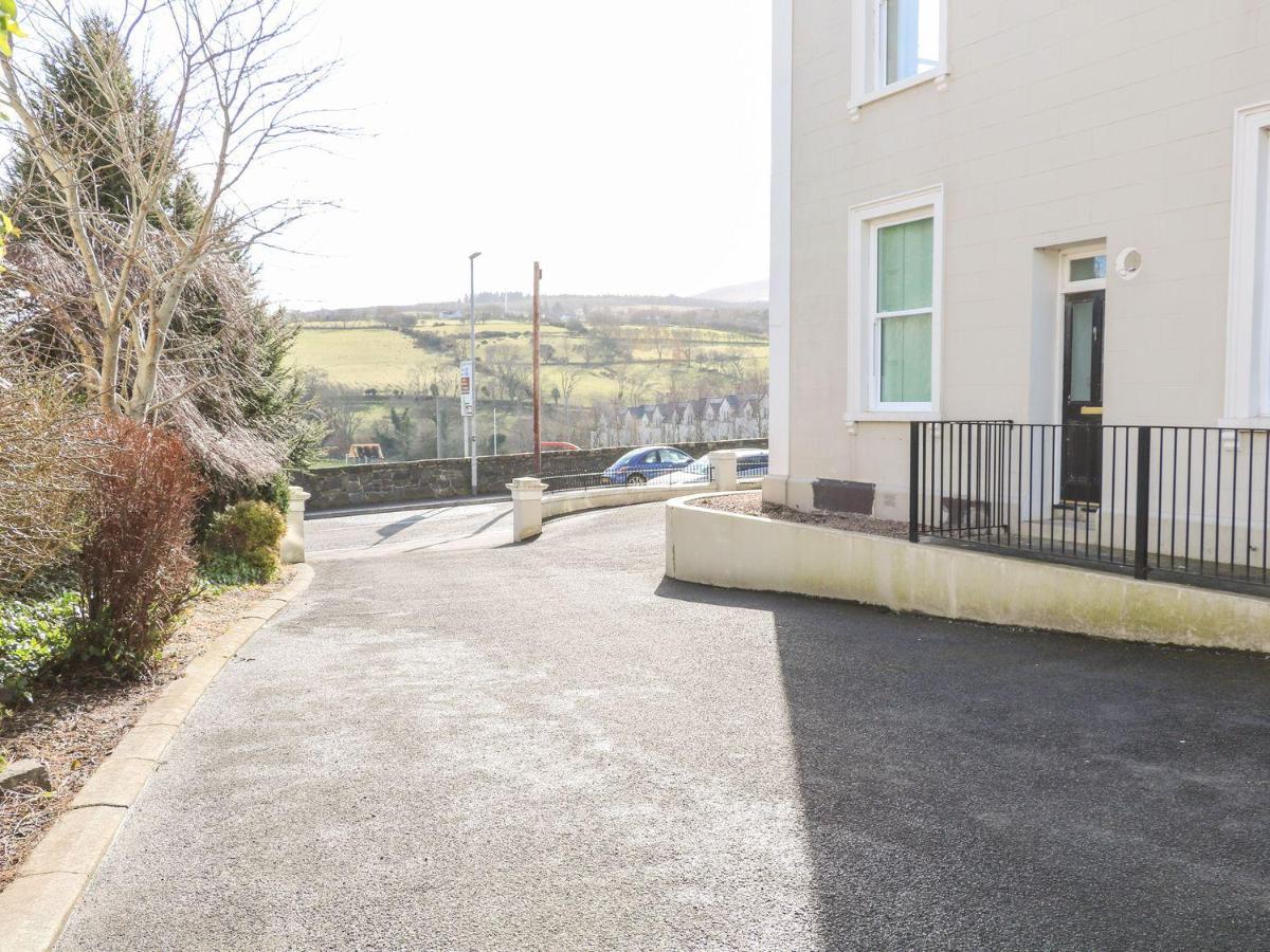 Sea Breeze Apartment Ballycastle Exterior photo
